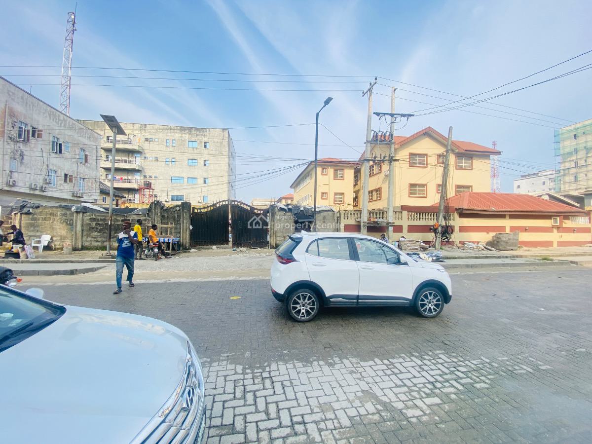 Land Measuring Approximately One Thousand Square Meters, Ikate, Lekki, Lagos, Commercial Land for Rent