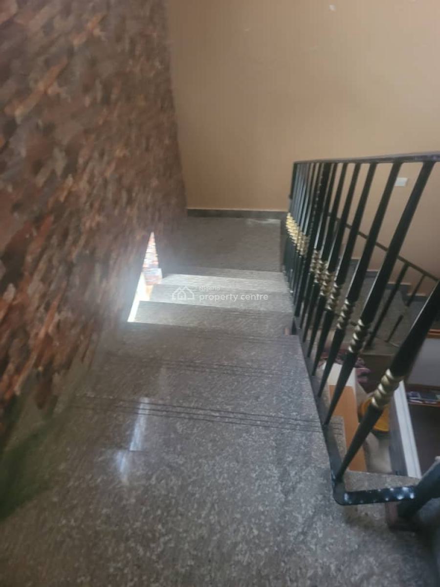 5 Bedroom Fully Adetached House Sitting on 483sqms Land L, 2 Parlor, Carlton Gate Estate, Lekki, Lagos, Detached Duplex for Sale