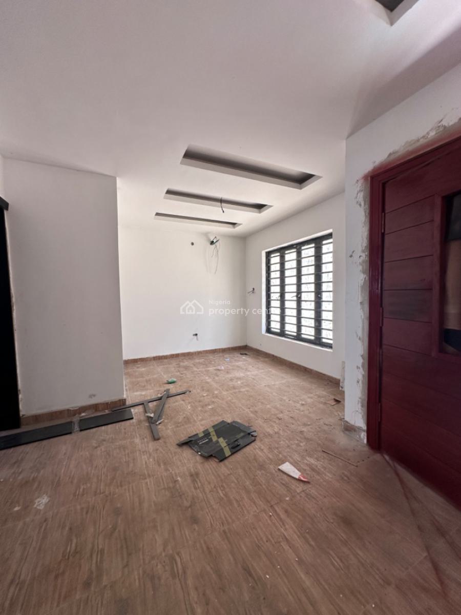 Massive 5 Bedroom Townhouse, Orchid Road By Chevron Toll Gate, Lekki, Lagos, Terraced Duplex for Sale
