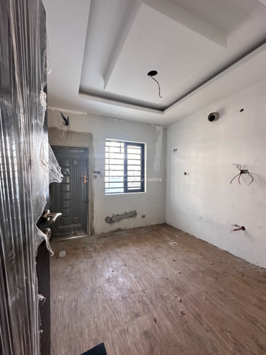 Massive 5 Bedroom Townhouse, Orchid Road By Chevron Toll Gate, Lekki, Lagos, Terraced Duplex for Sale