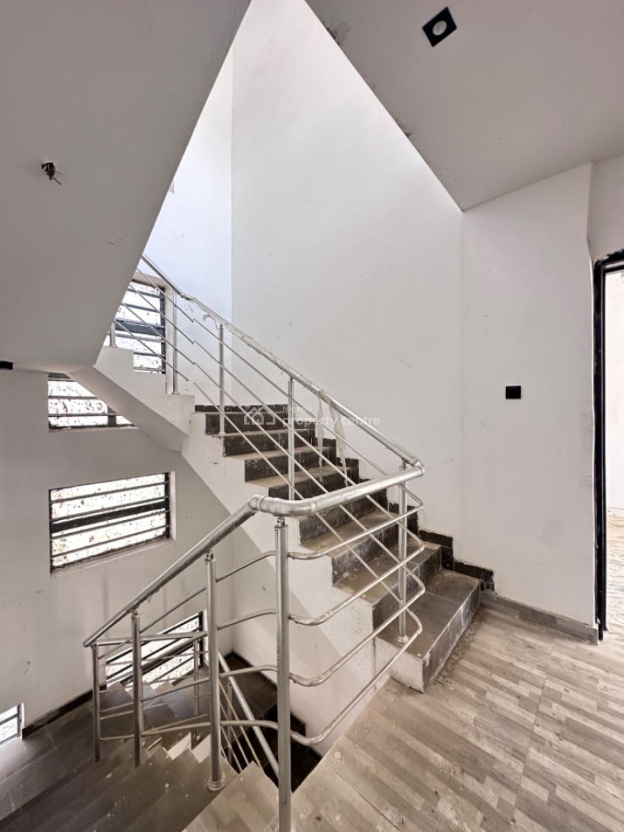 Massive 5 Bedroom Townhouse, Orchid Road By Chevron Toll Gate, Lekki, Lagos, Terraced Duplex for Sale