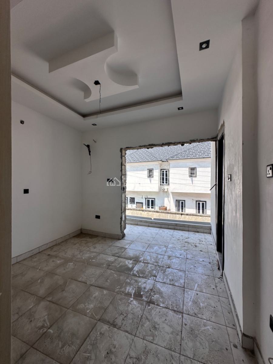 Massive 5 Bedroom Townhouse, Orchid Road By Chevron Toll Gate, Lekki, Lagos, Terraced Duplex for Sale