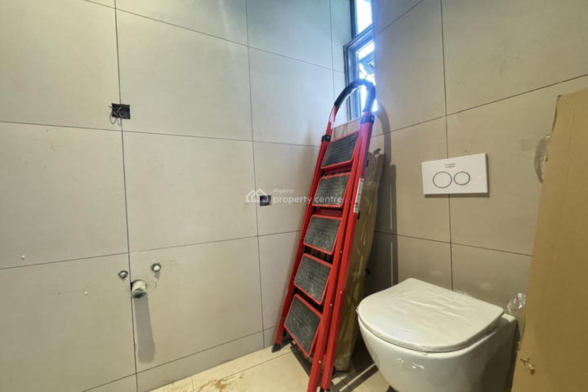 3 Bedroom Flat with Swimming Pool, Gym and Boys Quarter. Off -plan, Lekki Phase 1, Lekki, Lagos, Flat / Apartment for Sale