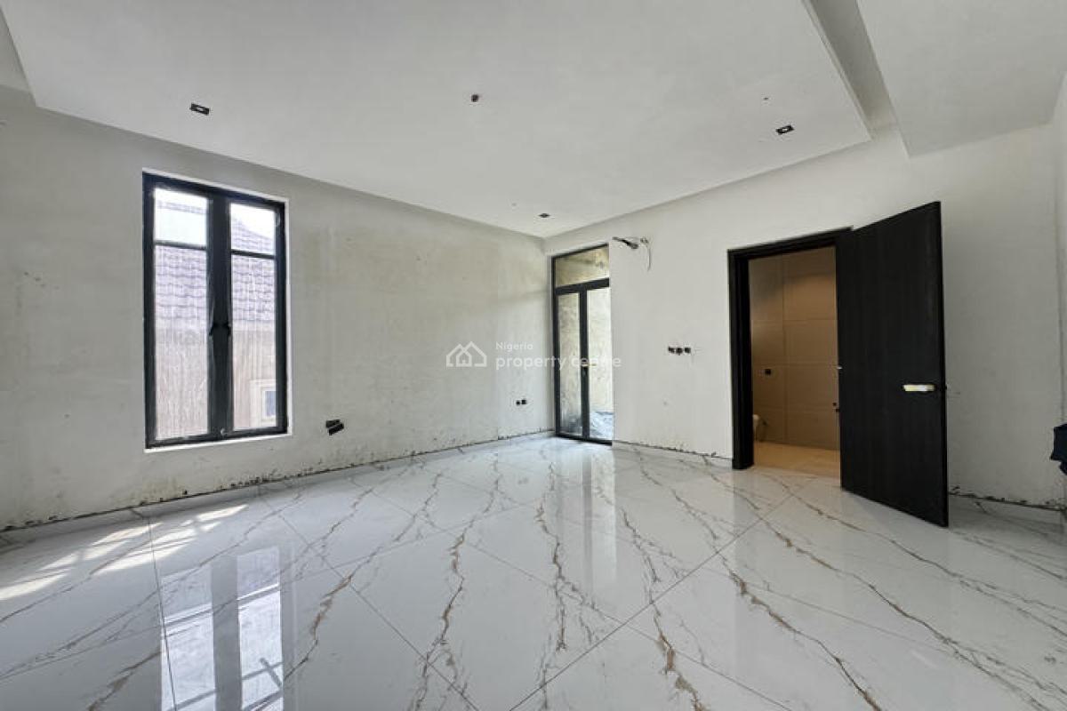 3 Bedroom Flat with Swimming Pool, Gym and Boys Quarter. Off -plan, Lekki Phase 1, Lekki, Lagos, Flat / Apartment for Sale