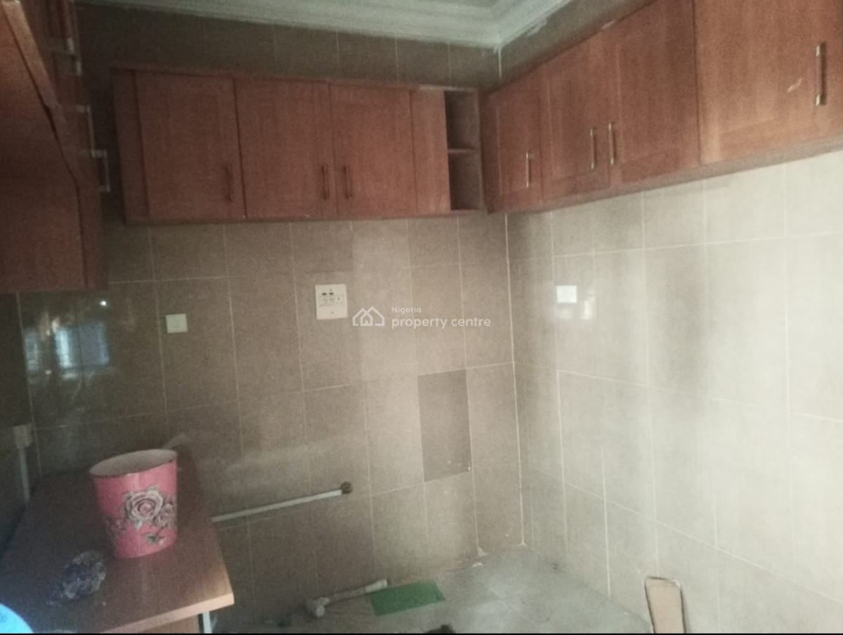Open Plan Office Space (180sqm) 1st Floor, for All Purposes, @ Marwa Area, By Pinnacle Filling Station, Lekki Phase 1, Lekki Phase 1, Lekki, Lagos, Office Space for Rent