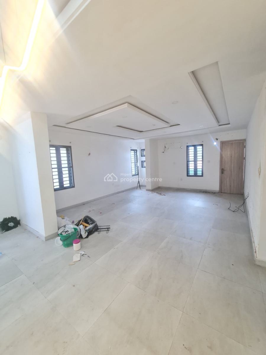 Spacious 2bedroom Flat, Ilasan, Lekki, Lagos, Flat / Apartment for Rent