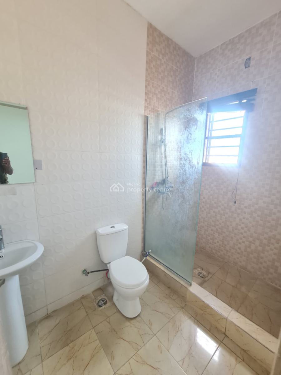 Spacious 2bedroom Flat, Ilasan, Lekki, Lagos, Flat / Apartment for Rent
