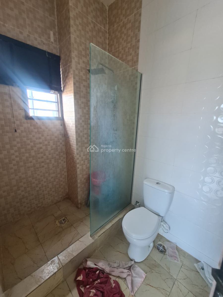 Spacious 2bedroom Flat, Ilasan, Lekki, Lagos, Flat / Apartment for Rent