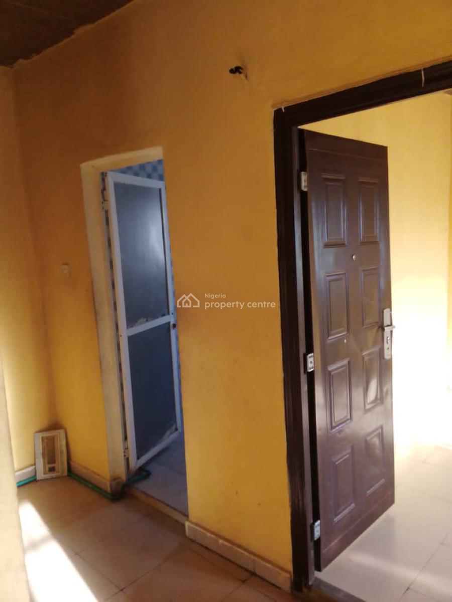 Room and Palour Self, Victory Villa Estate Abijoh Gra, Abijo, Lekki, Lagos, Mini Flat (room and Parlour) for Rent