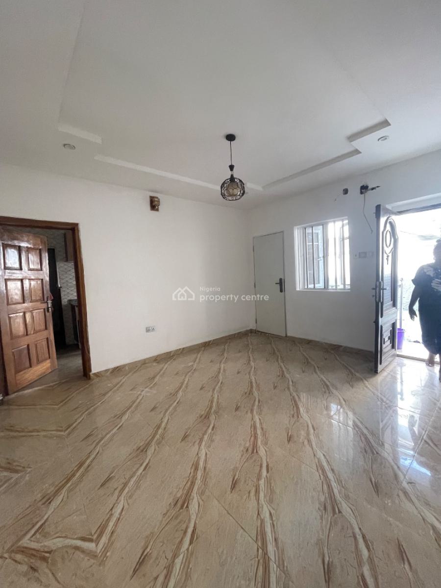 Standard 2 Bedroom Apartment on Secured Estate, Located Inside an Estate,good Road,secure Estate,good Light, Sangotedo, Ajah, Lagos, Flat / Apartment for Rent