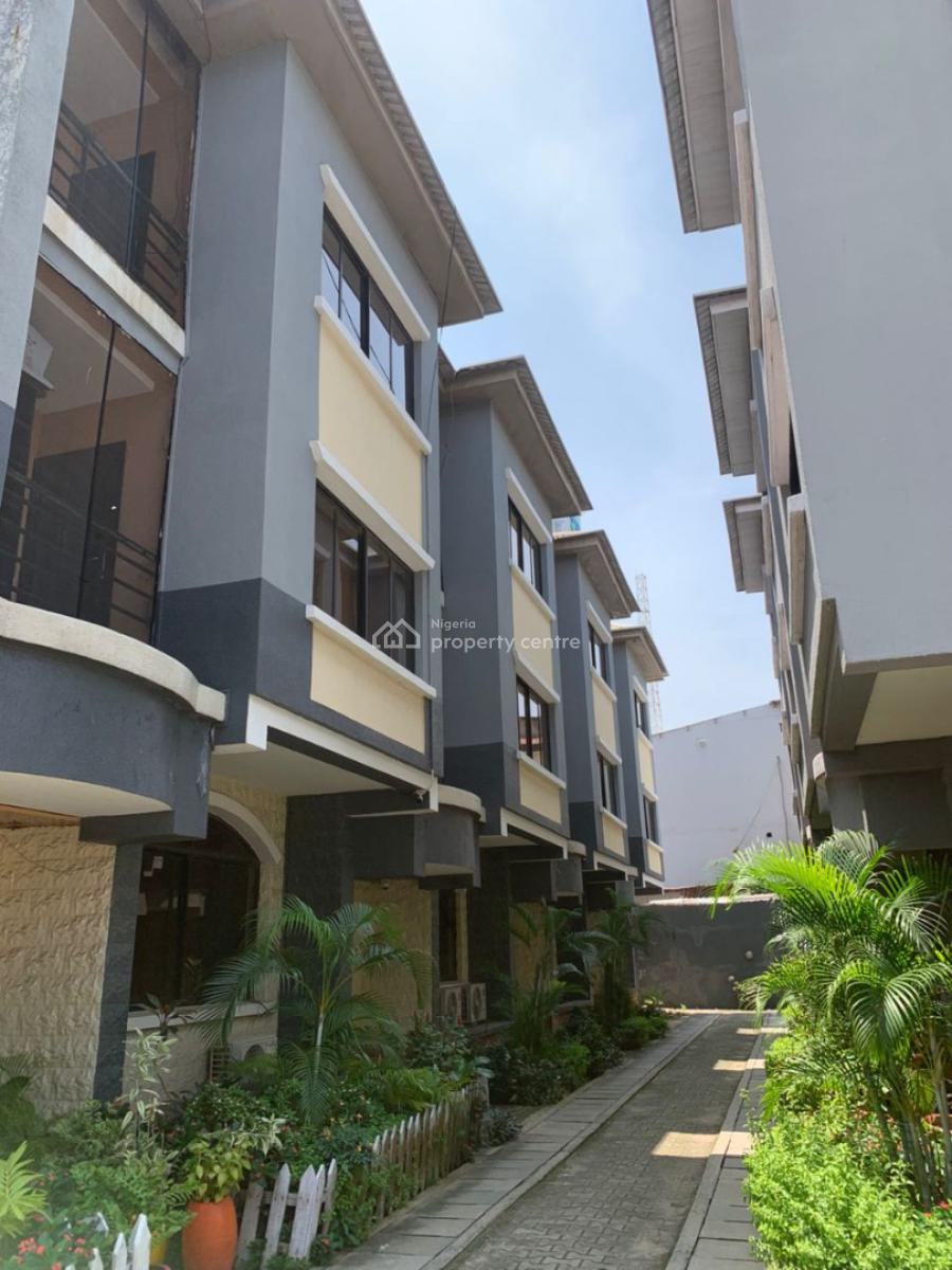 4 Bedroom Terrace Duplex with a Room Bq, Victoria Island (vi), Lagos, Terraced Duplex for Rent