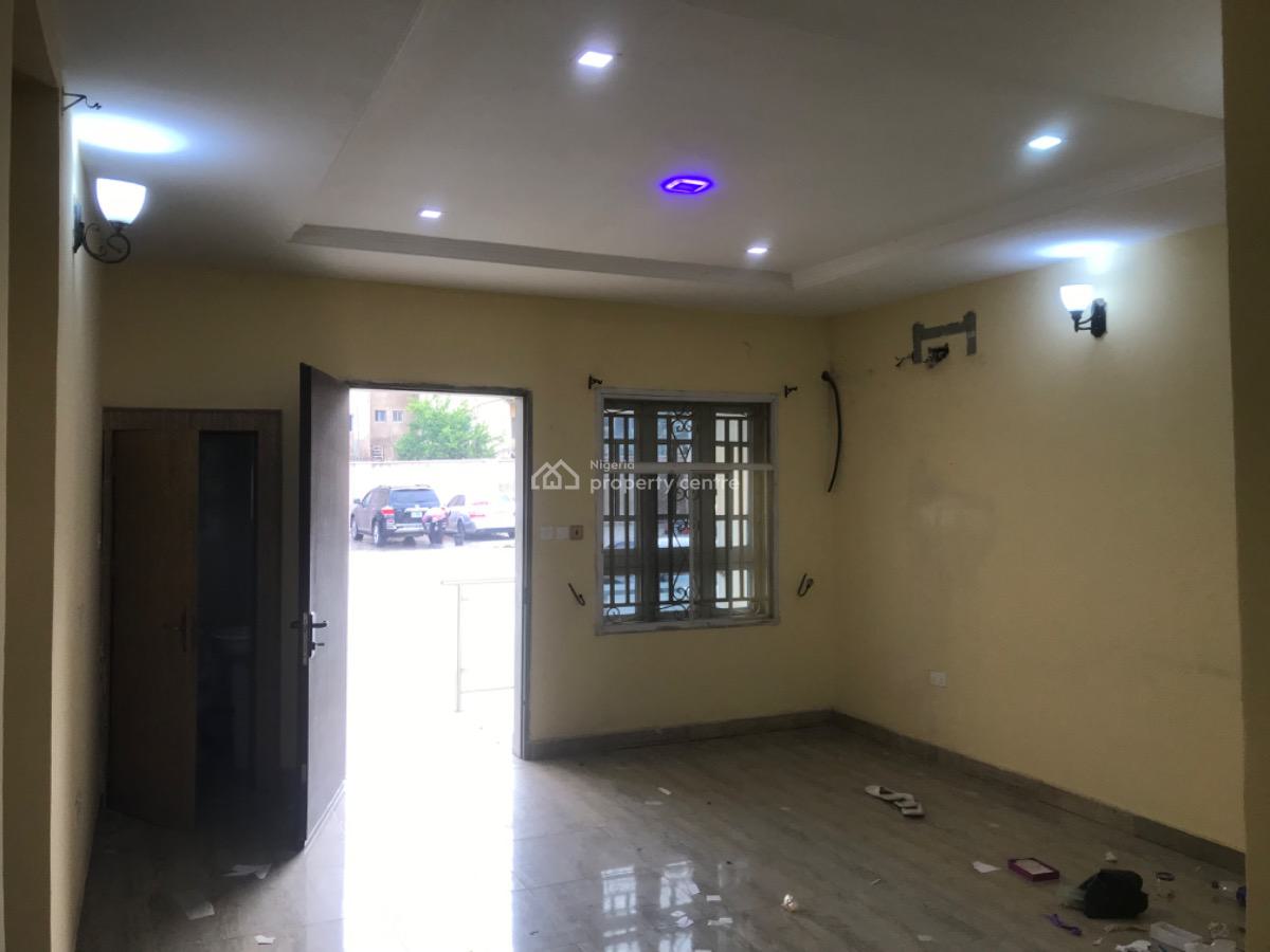 Standard 2 Bedroom Flats, 69 Road Main, Gwarinpa, Abuja, House for Rent