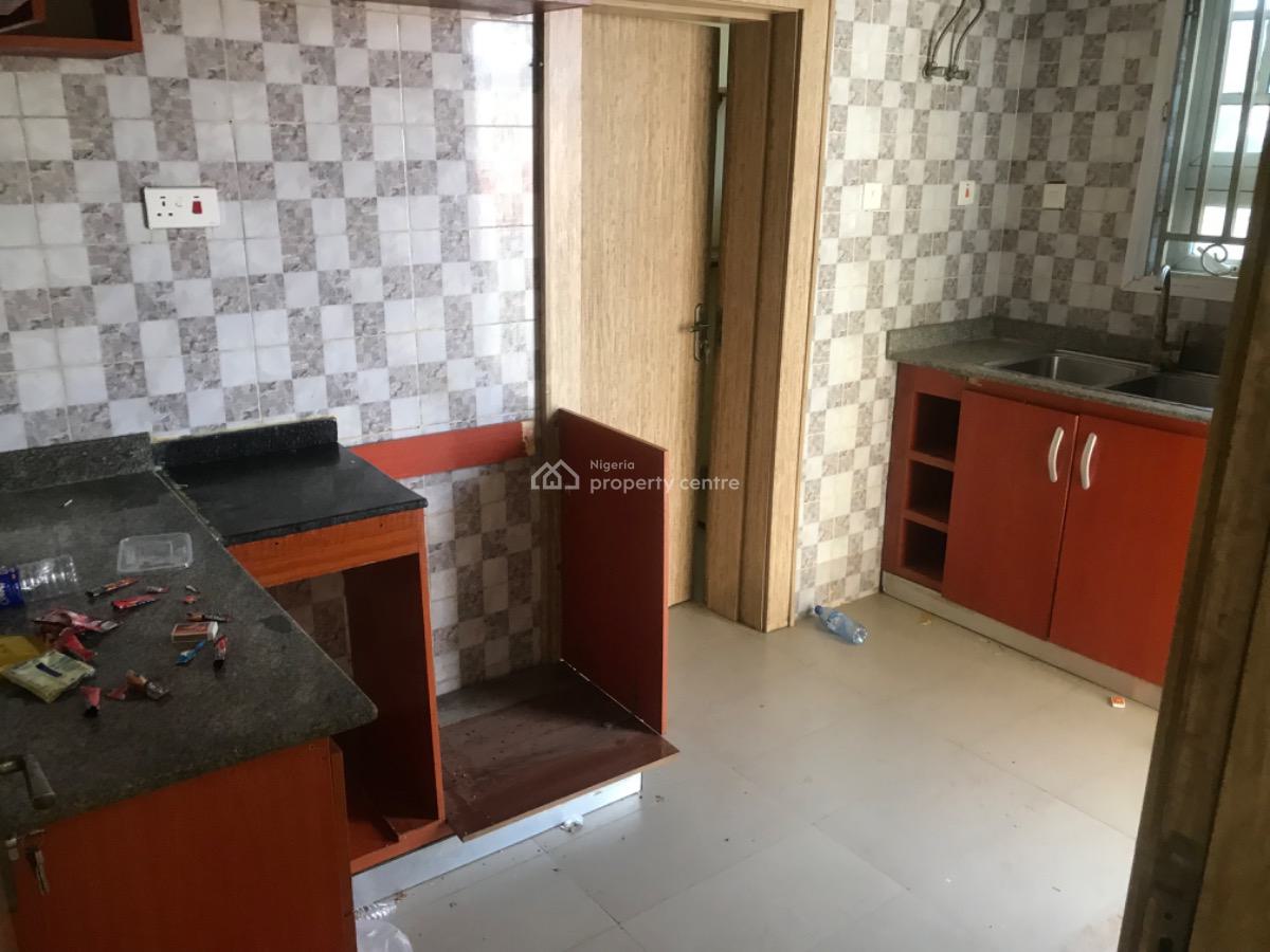 Standard 2 Bedroom Flats, 69 Road Main, Gwarinpa, Abuja, House for Rent