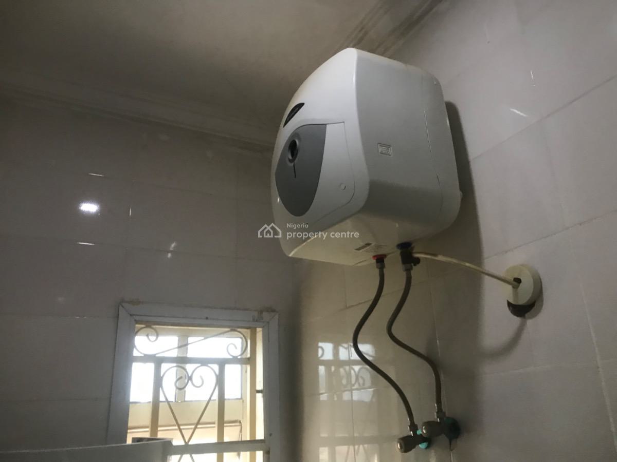 Standard 2 Bedroom Flats, 69 Road Main, Gwarinpa, Abuja, House for Rent