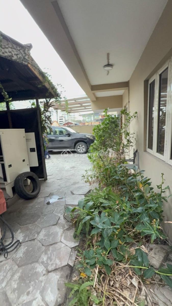 Well Maintained 4 Bedroom Detached Duplex, Off Ajose Adeogun, Victoria Island (vi), Lagos, Detached Duplex for Sale