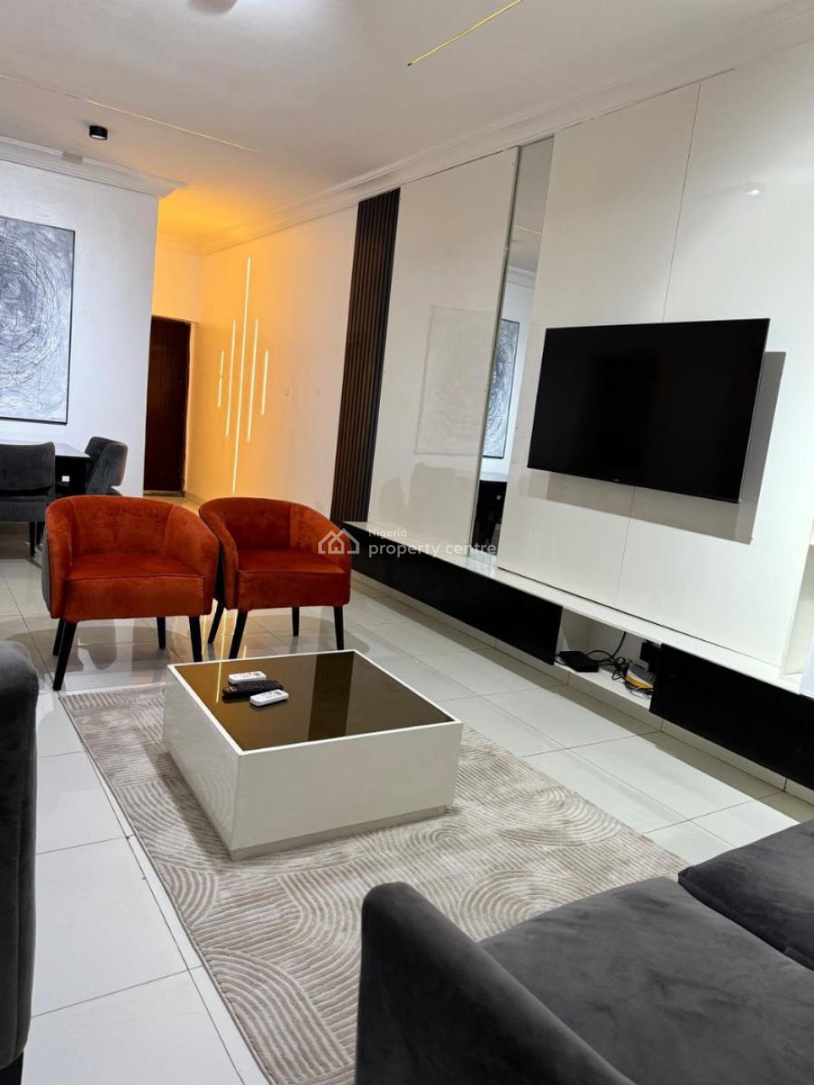 Beautifully Furnished 2 Bedroom Apartment, Lekki Phase 1, Lekki, Lagos, Flat / Apartment for Rent
