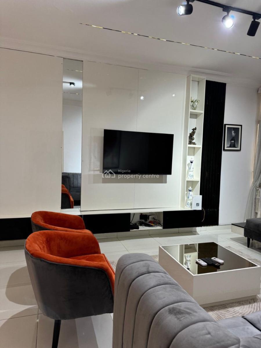 Beautifully Furnished 2 Bedroom Apartment, Lekki Phase 1, Lekki, Lagos, Flat / Apartment for Rent