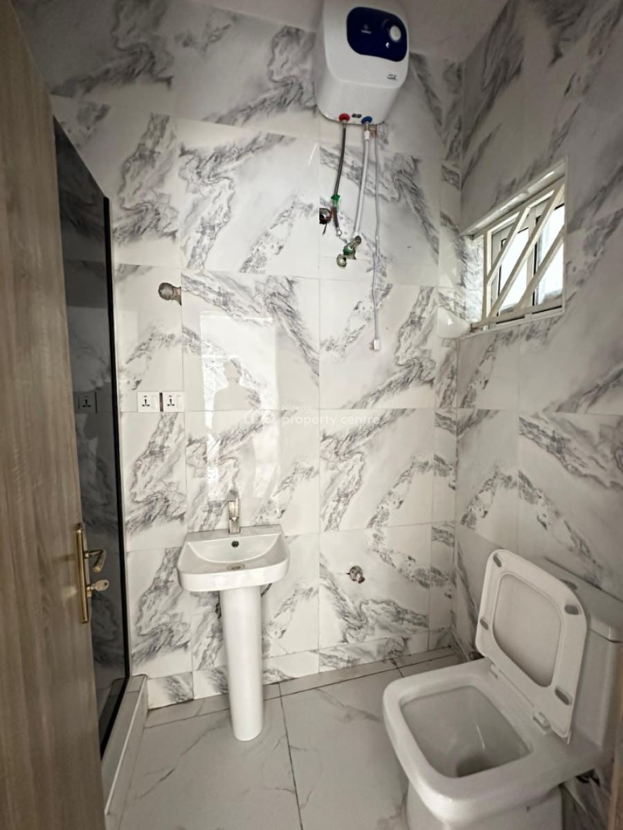 Well Built Spacious 2 Bedroom Apartment with Bq, Spacious 2 Bedroom Apartment with a Rental Value of 4m per Annum & a B, Ilaje, Ajah, Lagos, Block of Flats for Sale