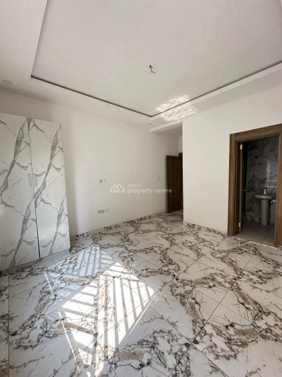 Well Built Spacious 2 Bedroom Apartment with Bq, Spacious 2 Bedroom Apartment with a Rental Value of 4m per Annum & a B, Ilaje, Ajah, Lagos, Block of Flats for Sale