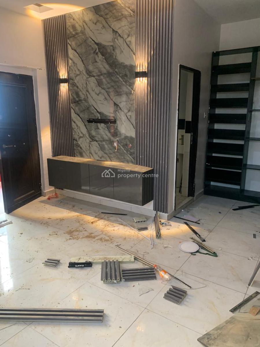 Luxury Master Bedroom, Orchid Road, Lekki Phase 2, Lekki, Lagos, Self Contain (single Rooms) for Rent