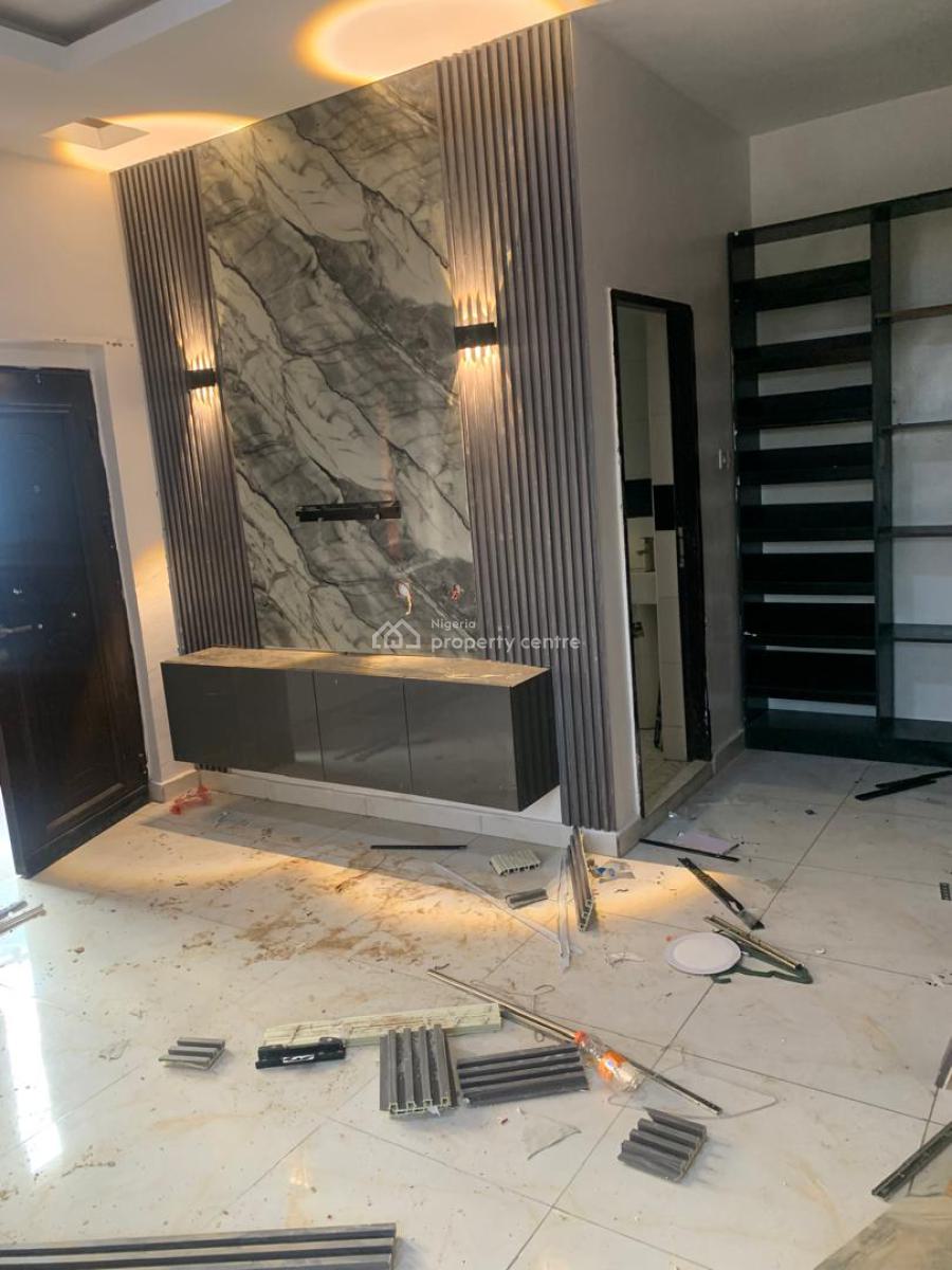Luxury Master Bedroom, Orchid Road, Lekki Phase 2, Lekki, Lagos, Self Contain (single Rooms) for Rent