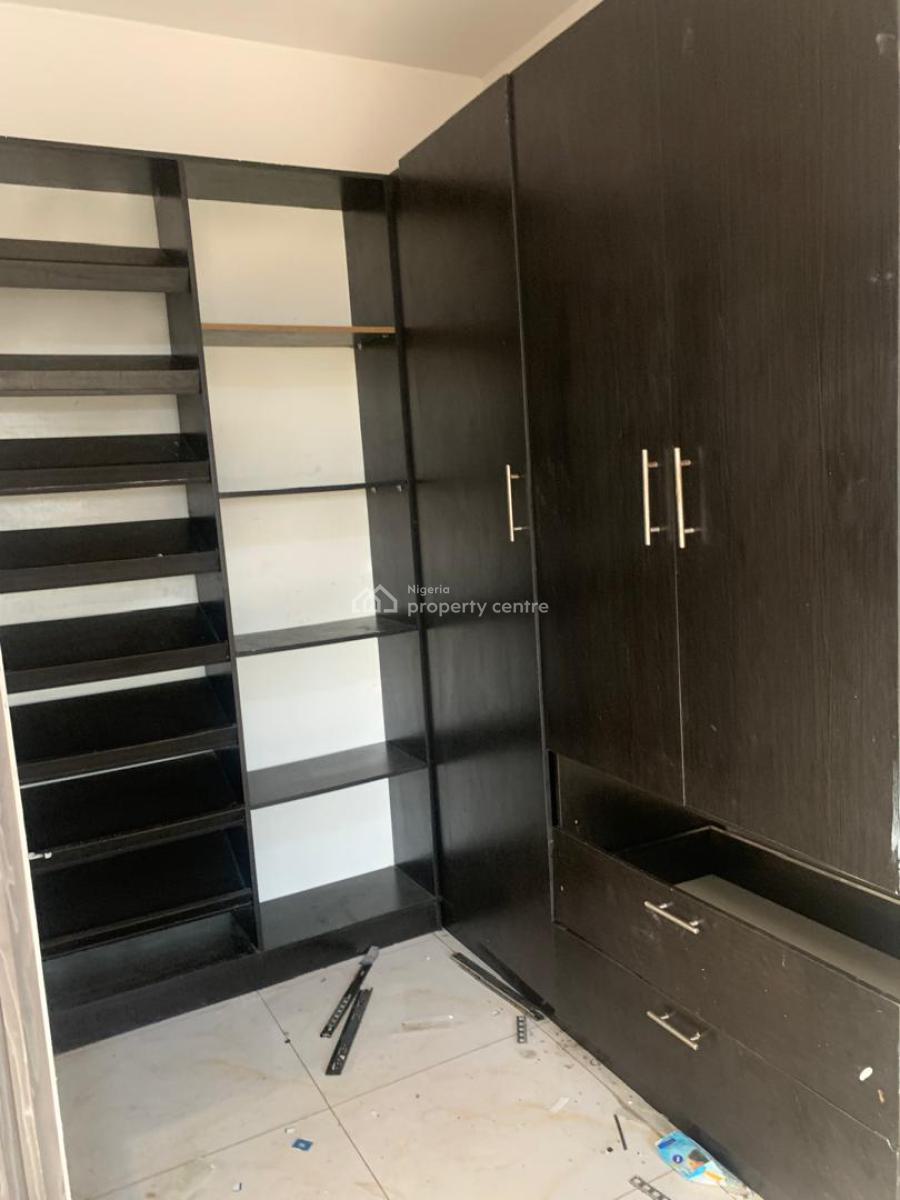 Luxury Master Bedroom, Orchid Road, Lekki Phase 2, Lekki, Lagos, Self Contain (single Rooms) for Rent