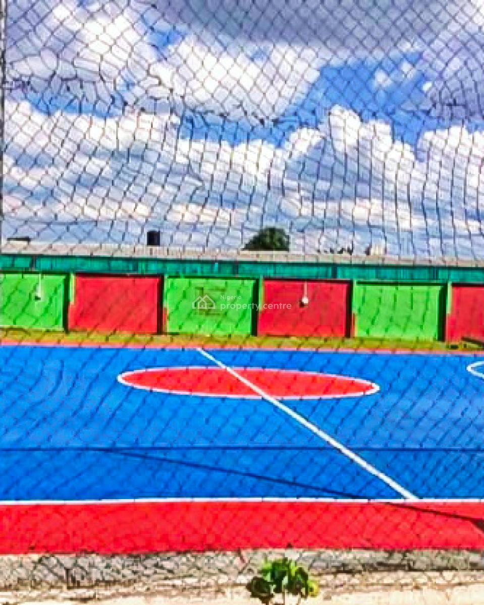 Private School with 36 Classrooms on 31.5 Plots, Okporo Road, First Artillery, Port Harcourt, Rivers, School for Sale