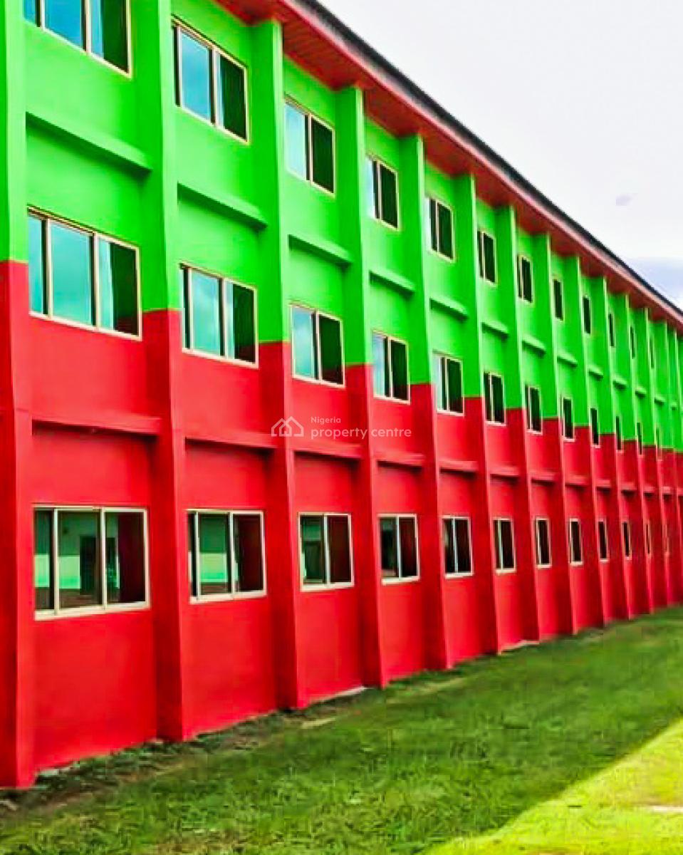 Private School with 36 Classrooms on 31.5 Plots, Okporo Road, First Artillery, Port Harcourt, Rivers, School for Sale