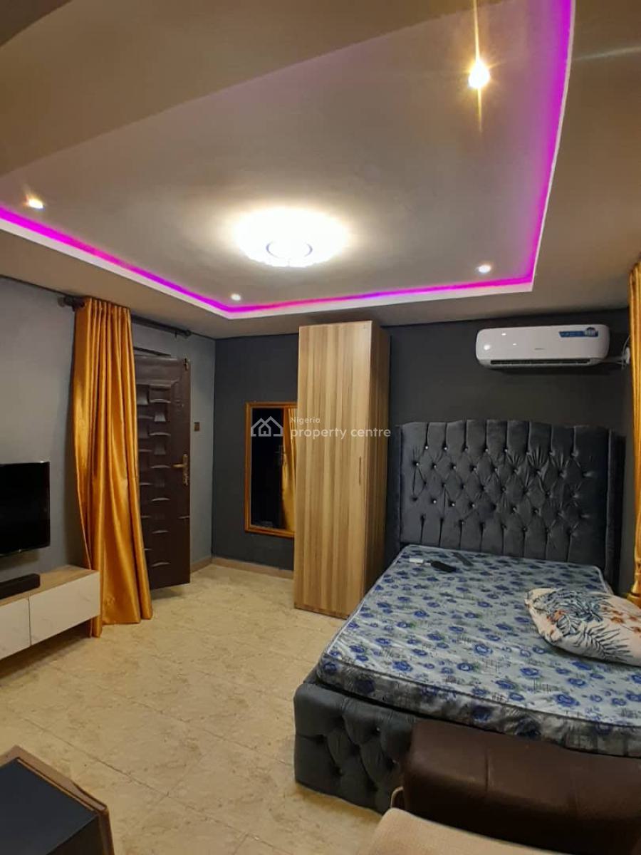 Studio Apartment, Babashola Str, Off Aborishade, Lawanson, Surulere, Lagos, Self Contain (single Rooms) Short Let