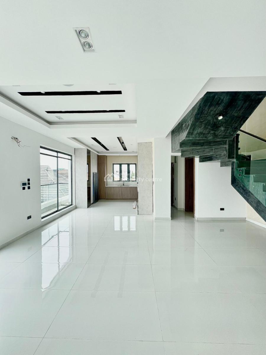 Luxury Finished 4 Bedroom Maisonette with Bq, Elevator, Swimming Pool, Lekki Phase1, Lekki Phase 1, Lekki, Lagos, Terraced Duplex for Rent