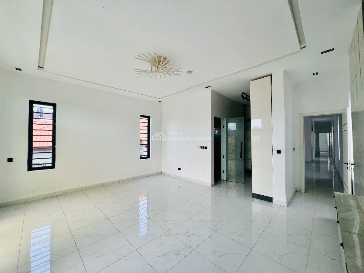 Five Bedroom Duplex with Swimming Pool in a Prime Location, a Prime Location in Idado Lekki Lagos, Idado, Lekki, Lagos, Detached Duplex for Sale