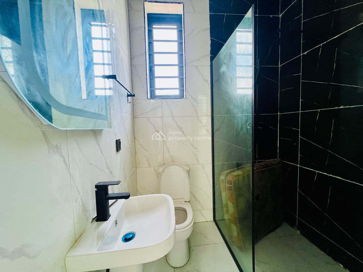 Five Bedroom Duplex with Swimming Pool in a Prime Location, a Prime Location in Idado Lekki Lagos, Idado, Lekki, Lagos, Detached Duplex for Sale