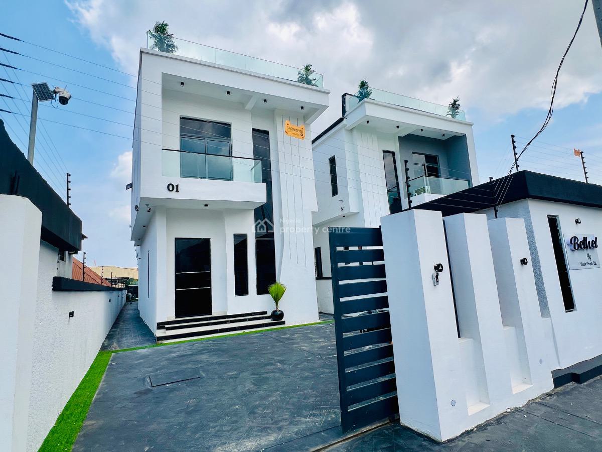 Five Bedroom Duplex with Swimming Pool in a Prime Location, a Prime Location in Idado Lekki Lagos, Idado, Lekki, Lagos, Detached Duplex for Sale