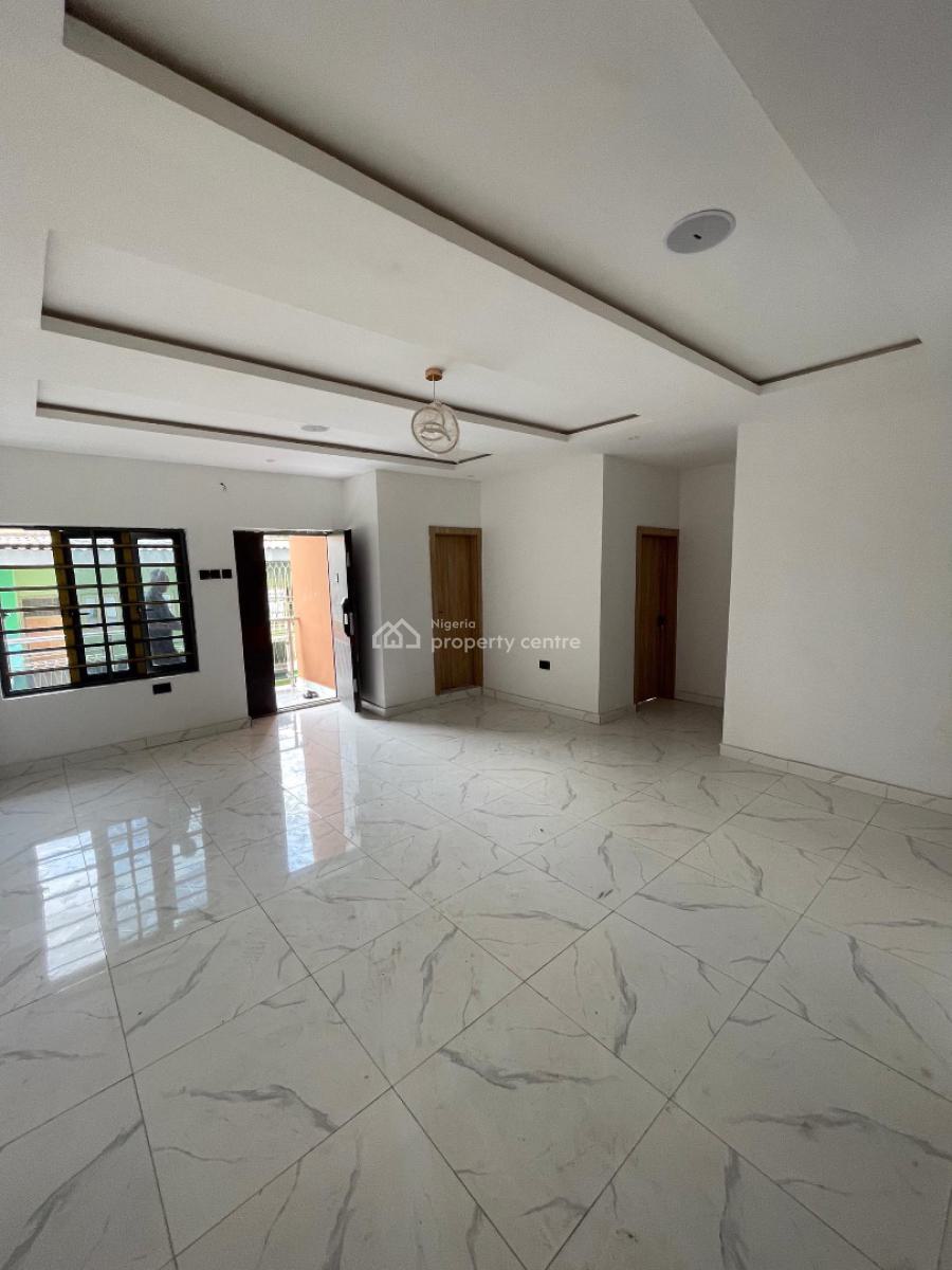 Exquisitely Built 3 Bedroom Apartment, Surulere, Surulere, Lagos, Flat / Apartment for Sale
