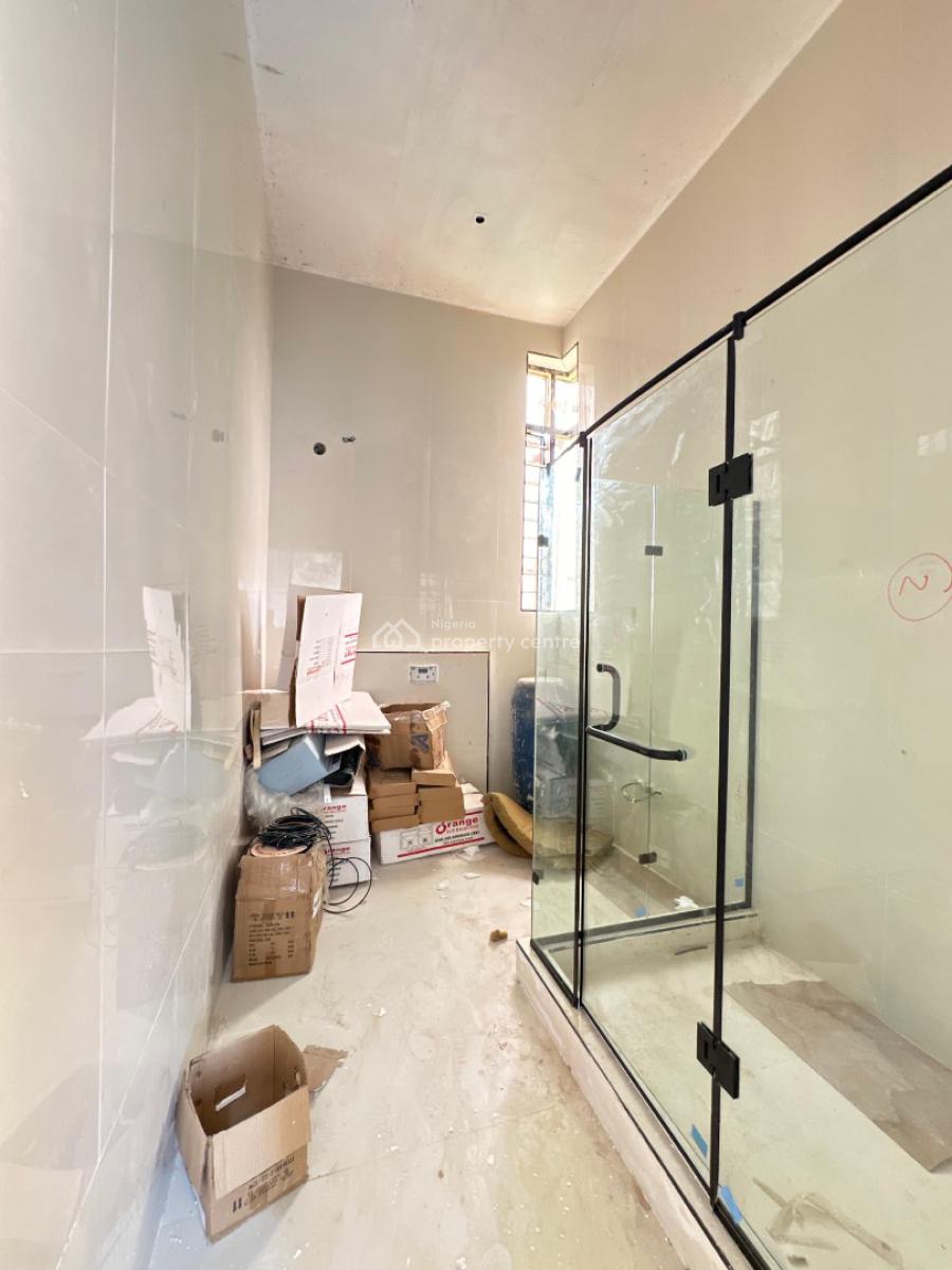 Exquisite 3 Bedroom Apartment with Swimming Pool and Gym, Lekki Phase 1, Lekki, Lagos, Flat / Apartment for Sale