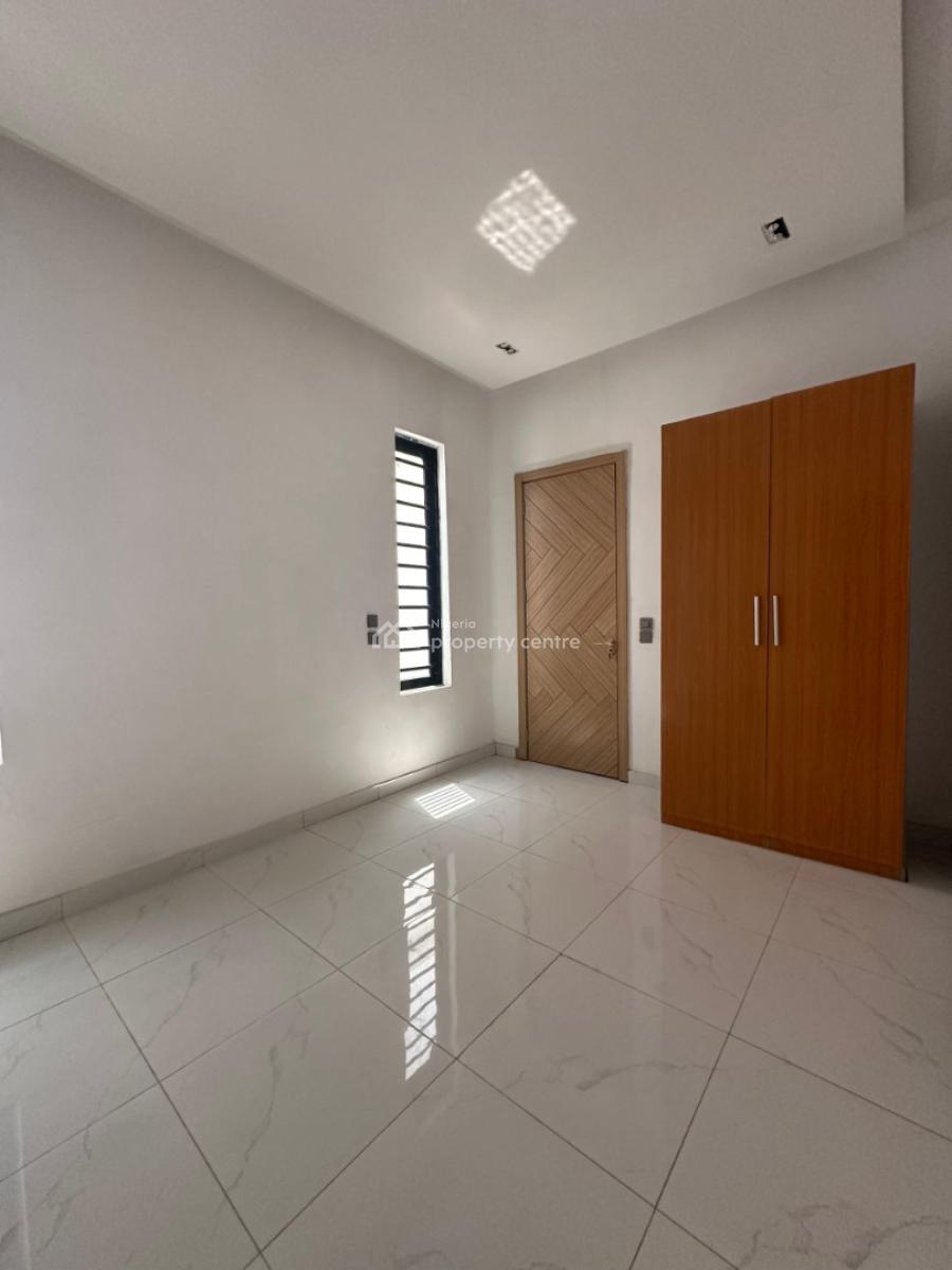 Beautifully Built 5 Bedroom Fully Detached Duplex with Pool and Bq, Lovely Built 5 Bedroom Fully Detached with Pool & Bq in Orchid Lekki, Lekki, Lagos, Detached Duplex for Sale