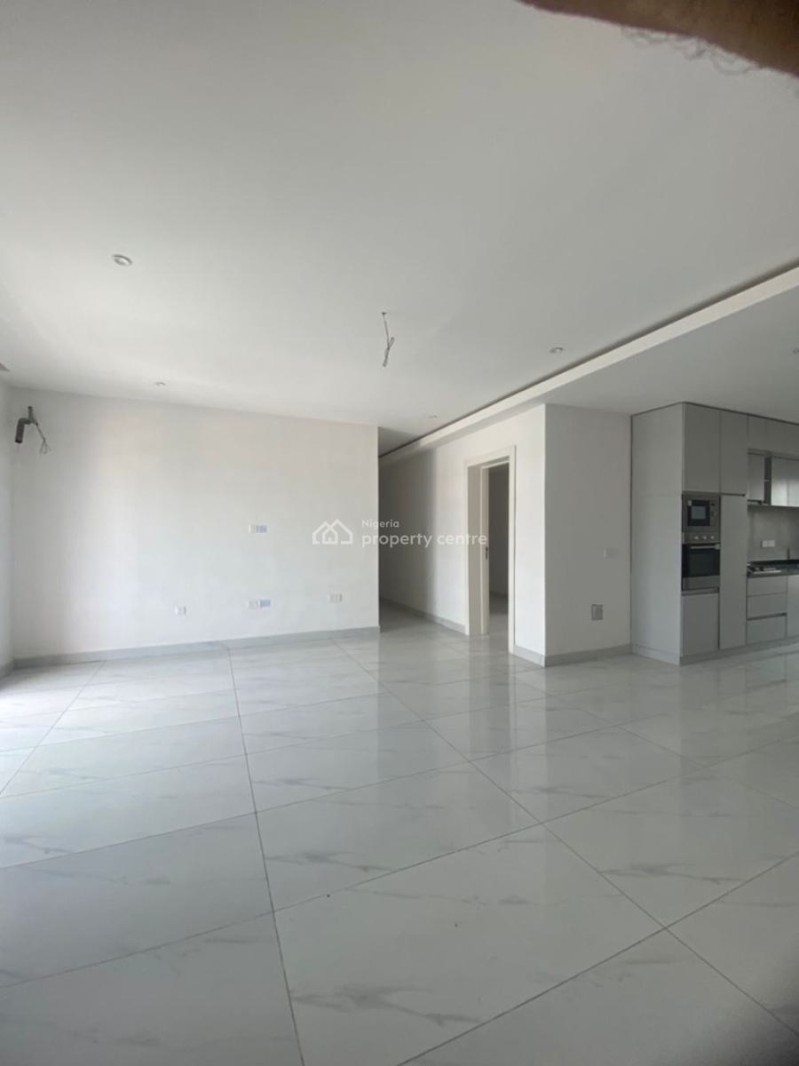 Newly About 3 Bedroom Apartment with Bq, Lekki Phase 1, Lekki, Lagos, Flat / Apartment for Rent