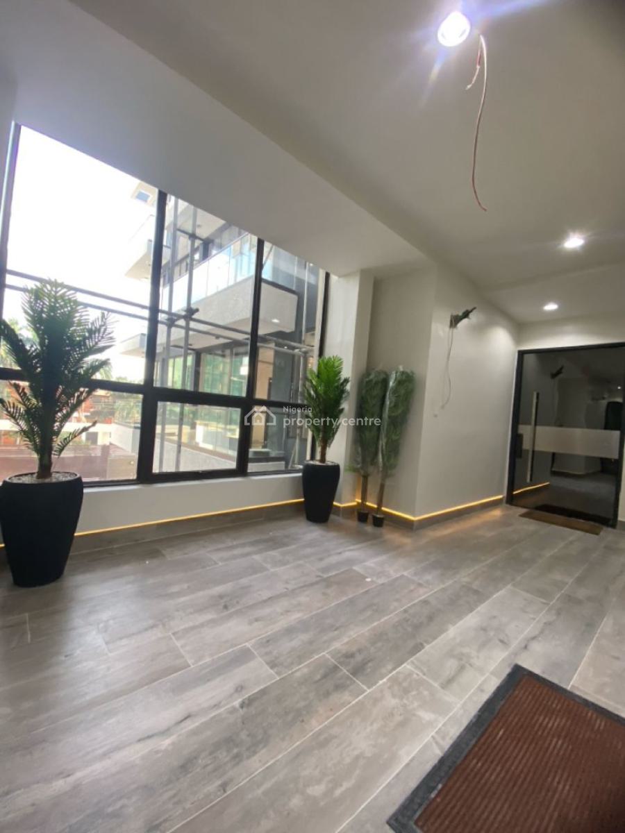 Pristine 3 Bedroom Apartment with Bq, Lekki Phase 1, Lekki, Lagos, Flat / Apartment for Rent