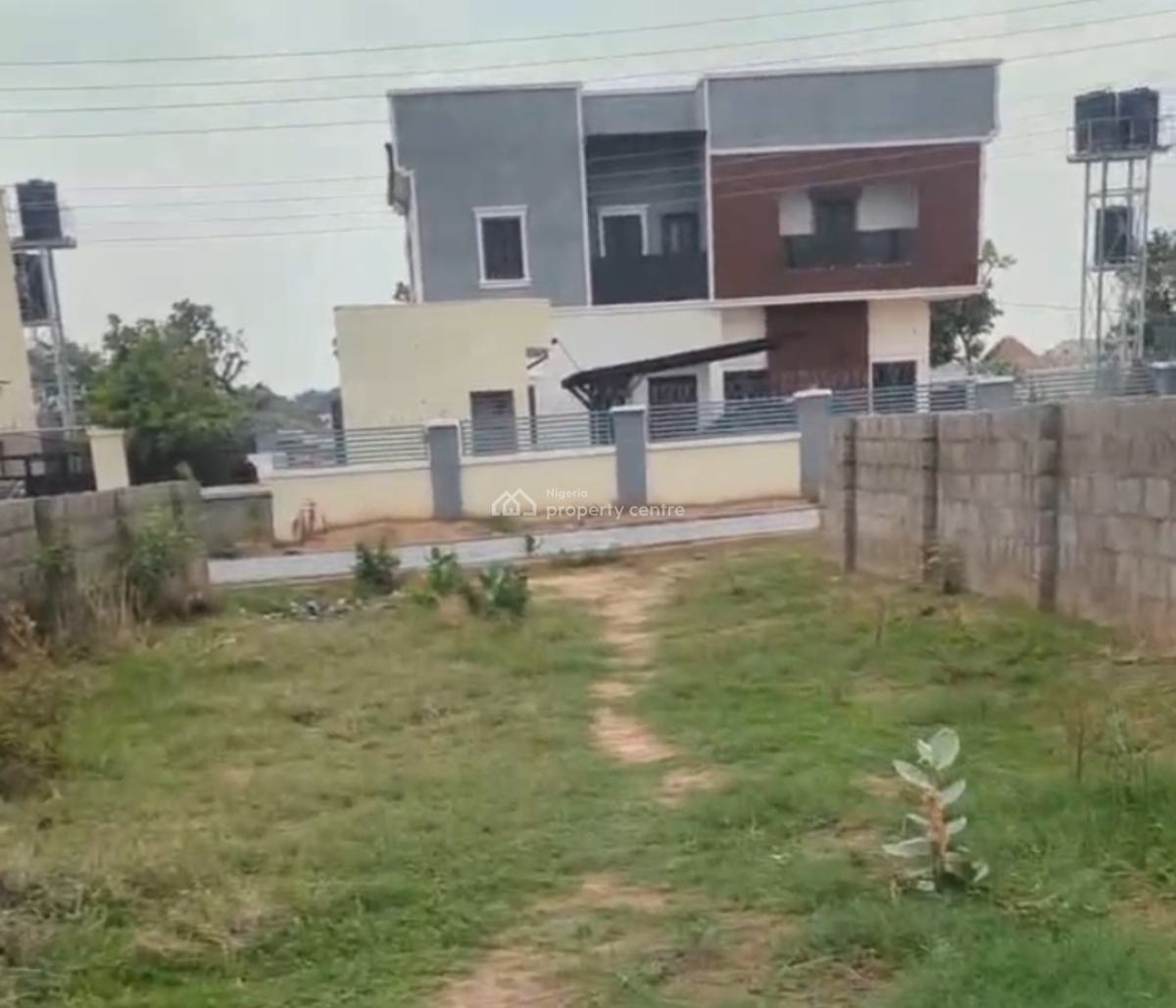 Deal Alert: 4 Bedroom Fully Detached Duplex in an Occupied Estate, Eagles Court, The Classic Estate, Behind Dunamis Glory, Lugbe District, Abuja, Detached Duplex for Sale