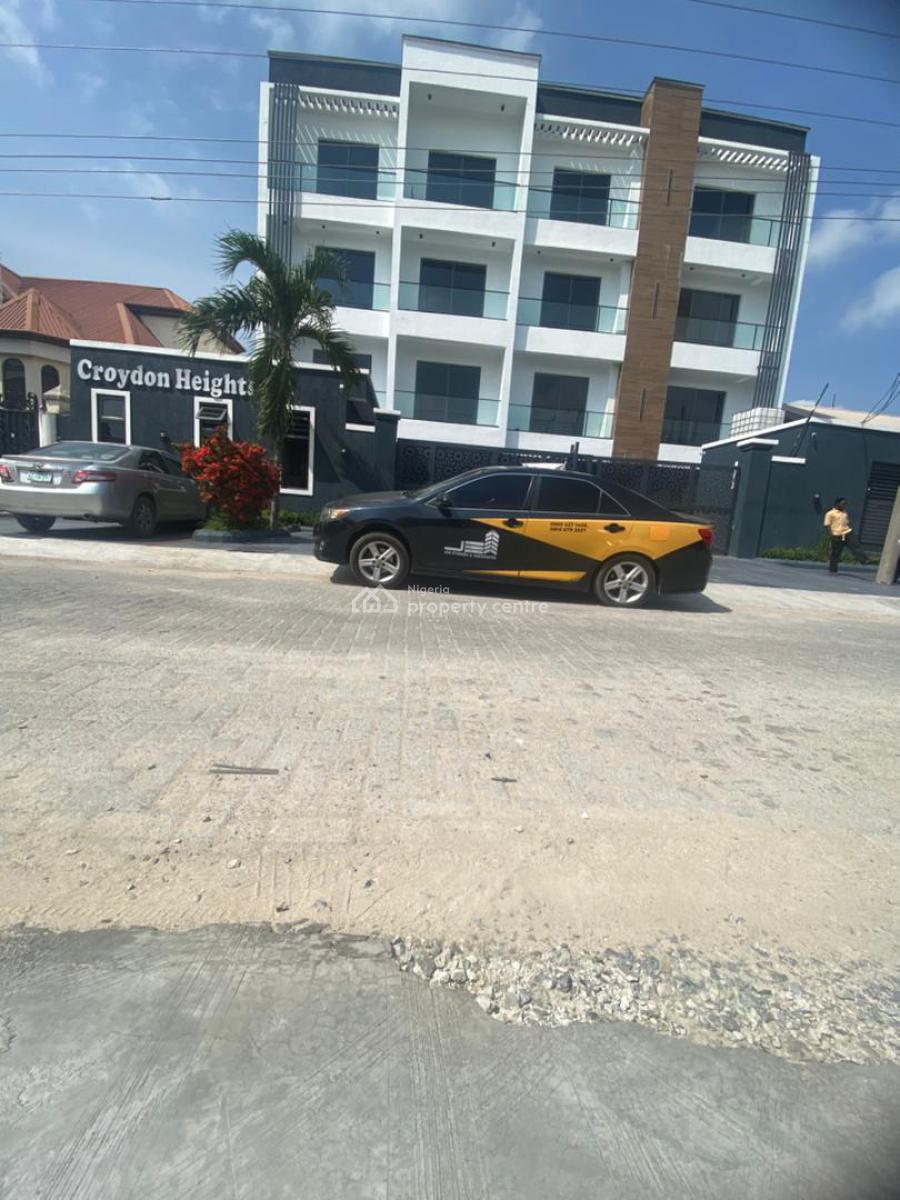 Newly Built 2 Bedroom Apartment, Lekki Phase 1, Lekki, Lagos, Flat / Apartment for Sale
