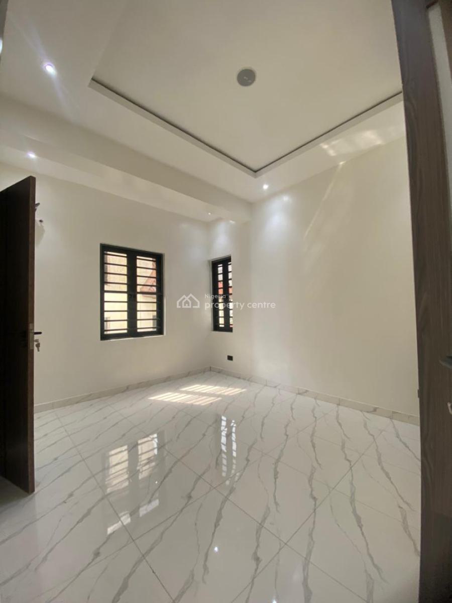 Newly Built 2 Bedroom Apartment, Lekki Phase 1, Lekki, Lagos, Flat / Apartment for Sale