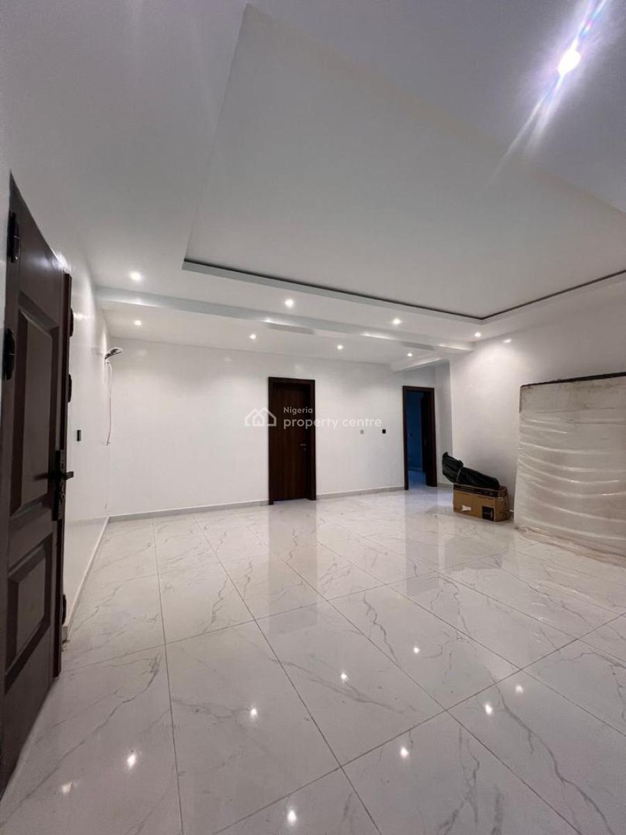 Stunning 2 Bedroom Apartment with Elevator, Stunning 2 Bedroom Apartment with Elevator Perfect for Shortlet, Lekki Phase 1, Lekki, Lagos, Flat / Apartment for Sale