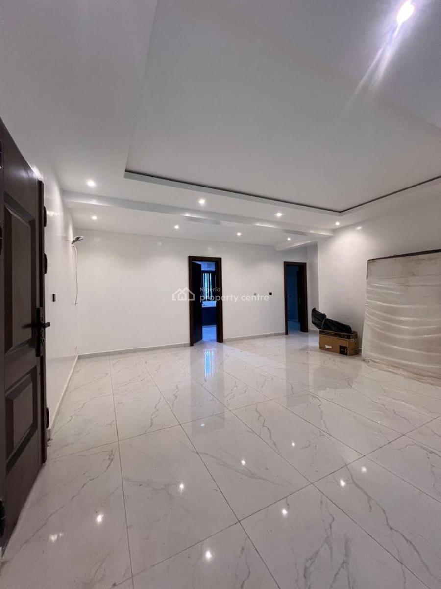 Stunning 2 Bedroom Apartment with Elevator, Stunning 2 Bedroom Apartment with Elevator Perfect for Shortlet, Lekki Phase 1, Lekki, Lagos, Flat / Apartment for Sale