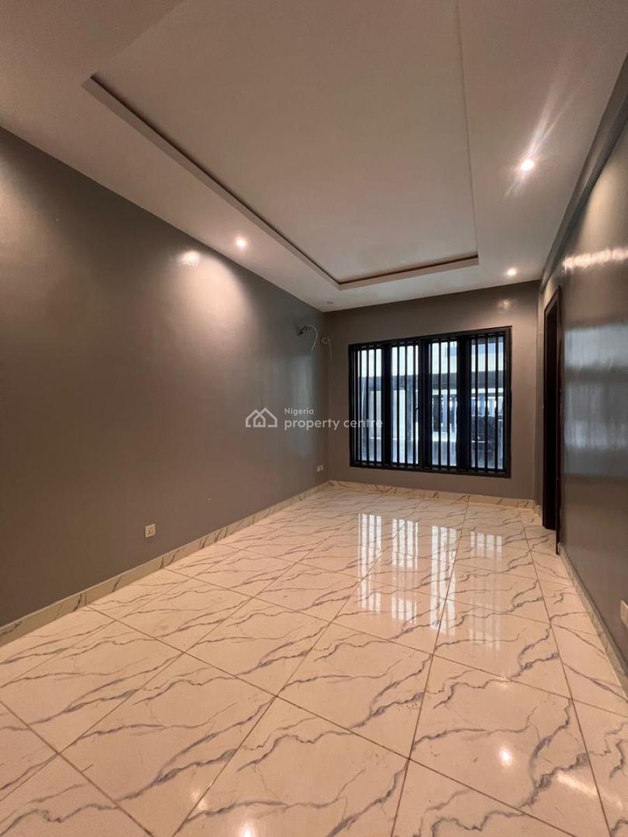 Stunning 2 Bedroom Apartment with Elevator, Stunning 2 Bedroom Apartment with Elevator Perfect for Shortlet, Lekki Phase 1, Lekki, Lagos, Flat / Apartment for Sale