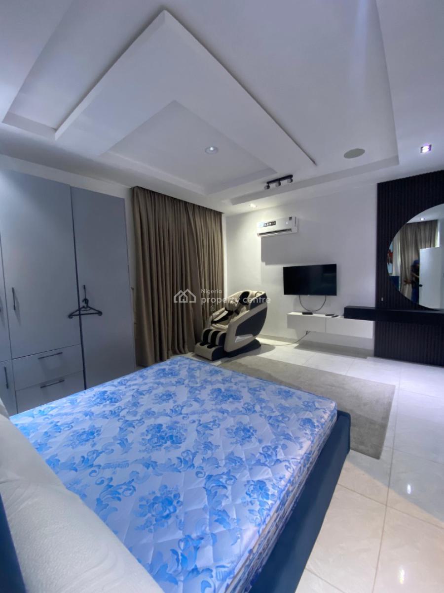Exclusive 1-bedroom Apartment with Swimming Pool, Elevator, a Perfect Investment Opportunity, Ikoyi, Ikoyi, Lagos, Block of Flats for Sale