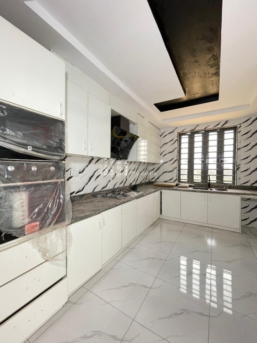 Elegant 3 Bedroom Penthouse with an Elevator, Pool in a Serene Environ, Ikate, Lekki, Lagos, Flat / Apartment for Sale