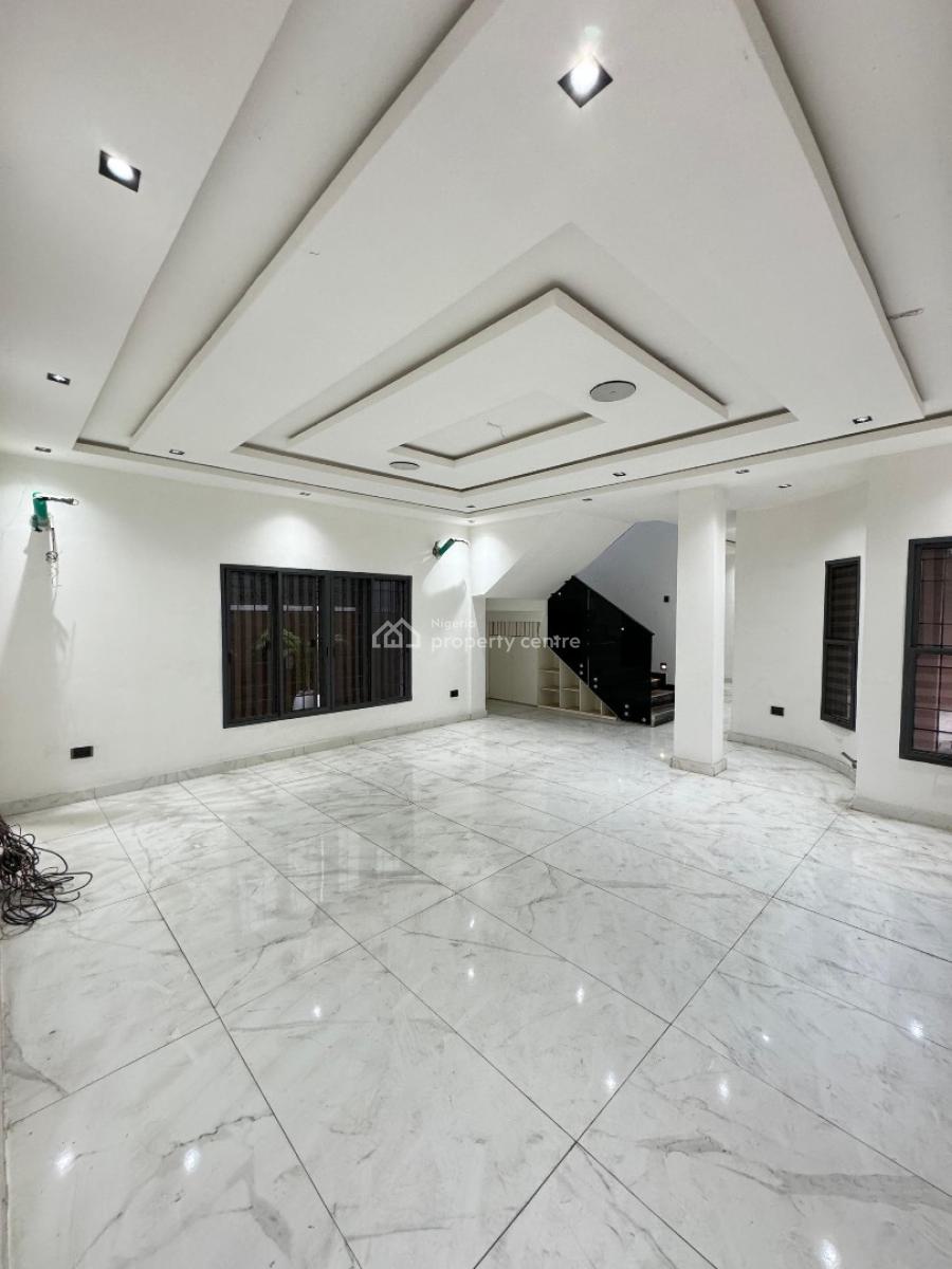 Luxury 5 Bedroom Duplex with Bq, Swimming Pool in a Secure Estate, Luxury 5 Bedroom Duplex with Bq, Swimming Pool in a Secure Estate, Lekki Phase 1, Lekki, Lagos, Detached Duplex for Sale