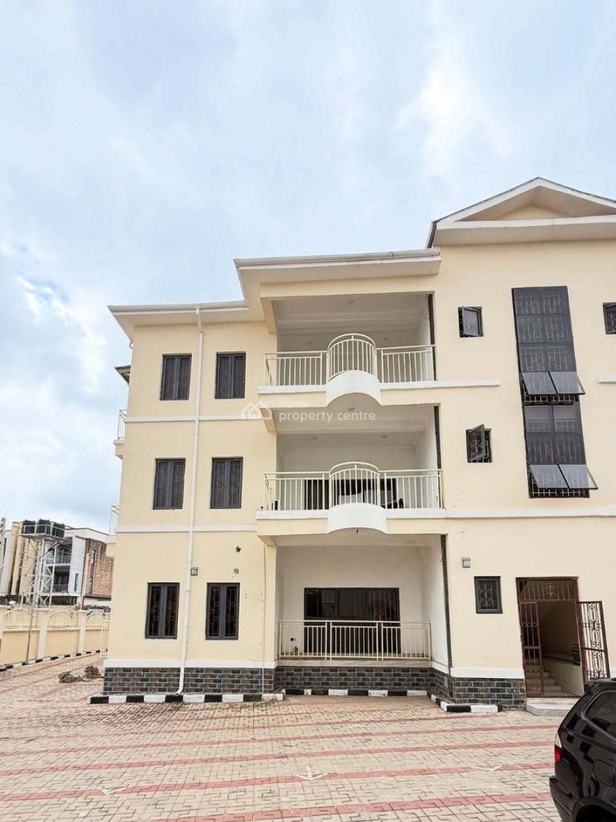 Newly Packed Out 3 Bedroom Apartment Tarred Roads, Jahi, Abuja, Flat / Apartment for Rent