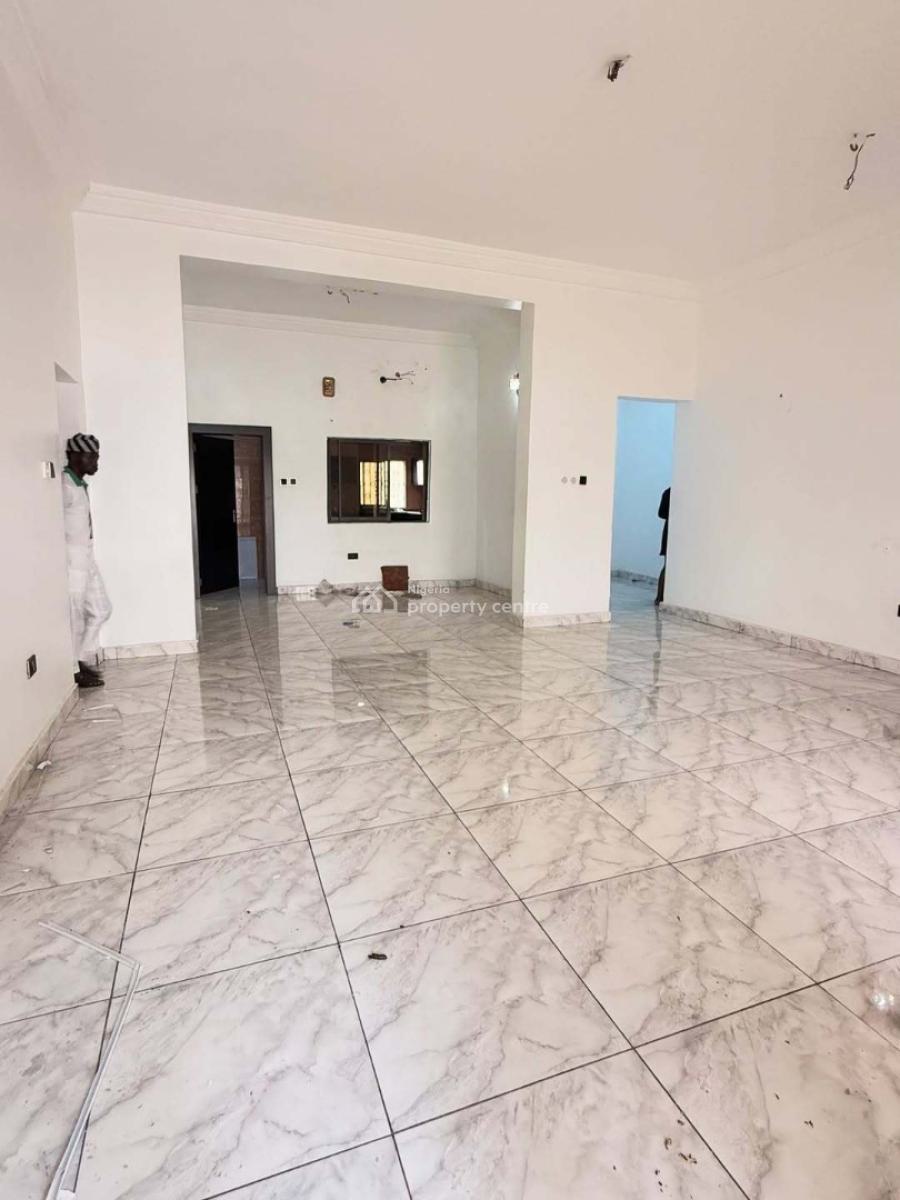Newly Packed Out 3 Bedroom Apartment Tarred Roads, Jahi, Abuja, Flat / Apartment for Rent