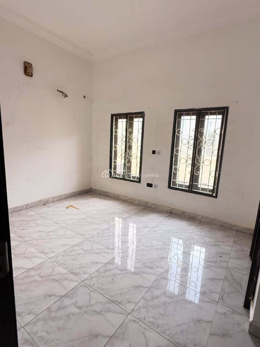 Newly Packed Out 3 Bedroom Apartment Tarred Roads, Jahi, Abuja, Flat / Apartment for Rent